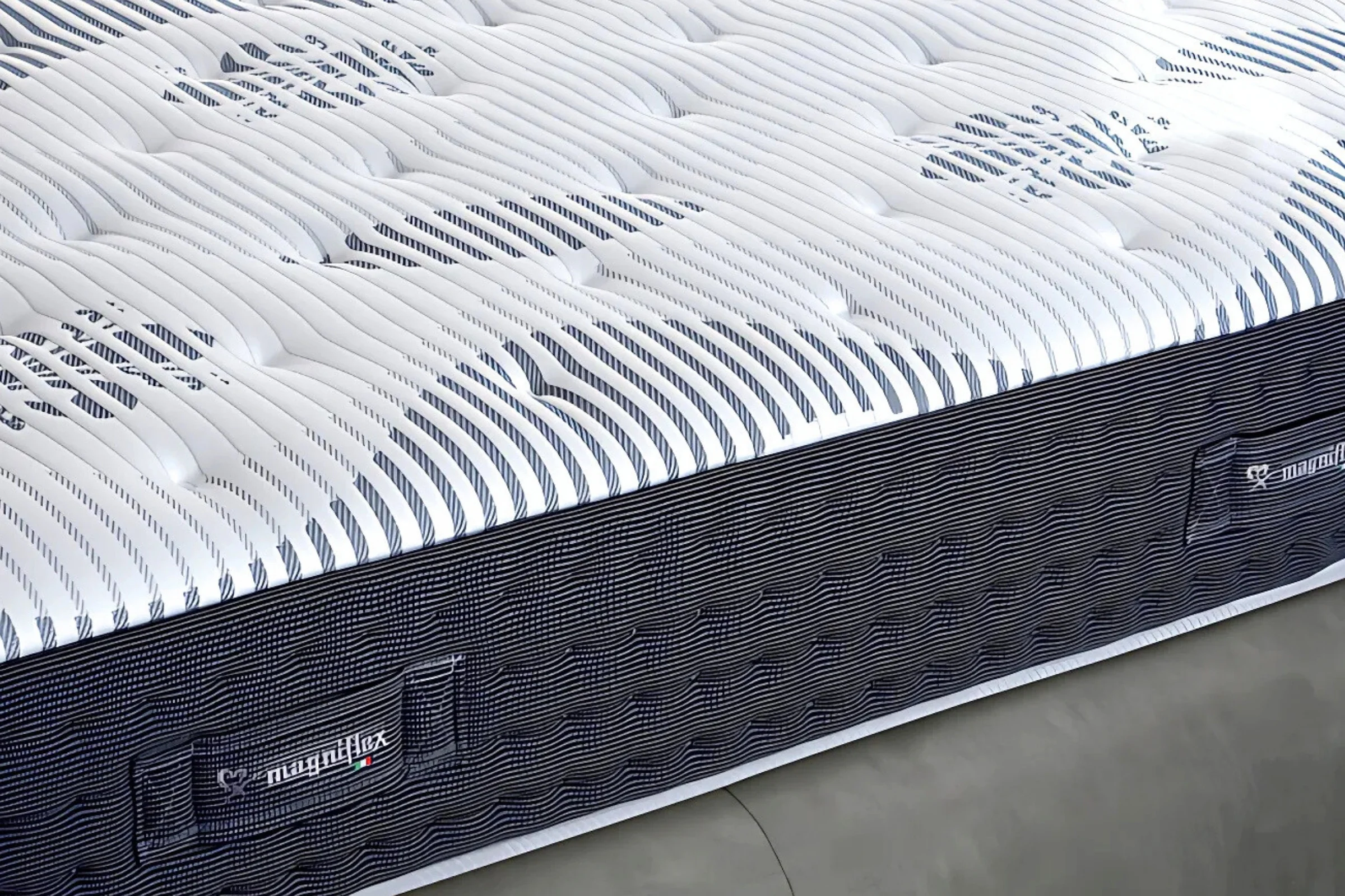 MagniCool 10 Soft Magniflex Mattress - Image 6